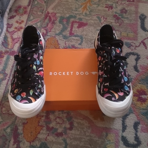 Rocket Dog Shoes - Brand new in box rocketdog sneakers size 7.5